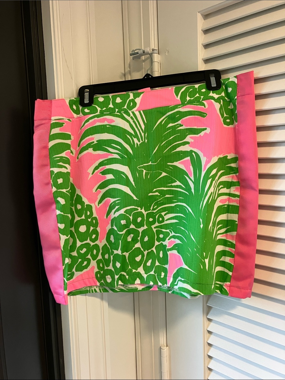 Lilly Pulitzer bright Pink and Green Tropical Print Mini Skirt